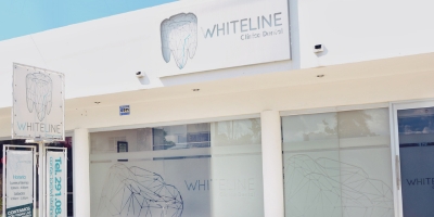 Whiteline Clinica Dental exterior image